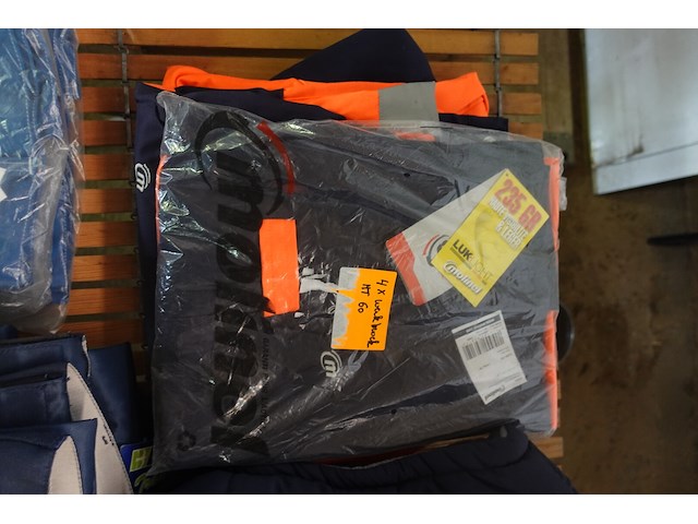 Lot werkkledij - afbeelding 5 van  11