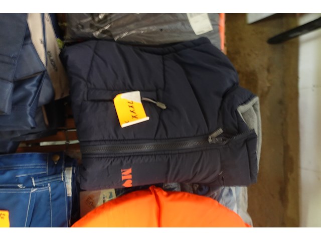 Lot werkkledij - afbeelding 7 van  11
