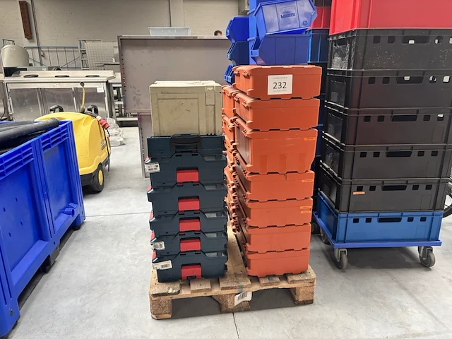 Lot werkkoffers - afbeelding 1 van  4