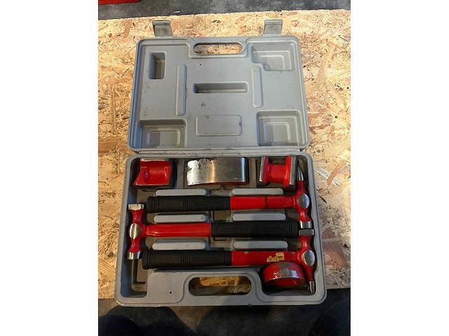 Lot werkmateriaal - garage - afbeelding 14 van  18