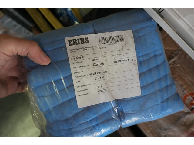 Lot werkmateriaal met tl-armaturen en kabels - afbeelding 7 van  10