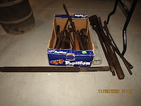 Lot werkmaterialen - afbeelding 1 van  2