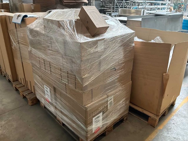Lot zeep/ alcohol dispensers (200x) - afbeelding 4 van  5