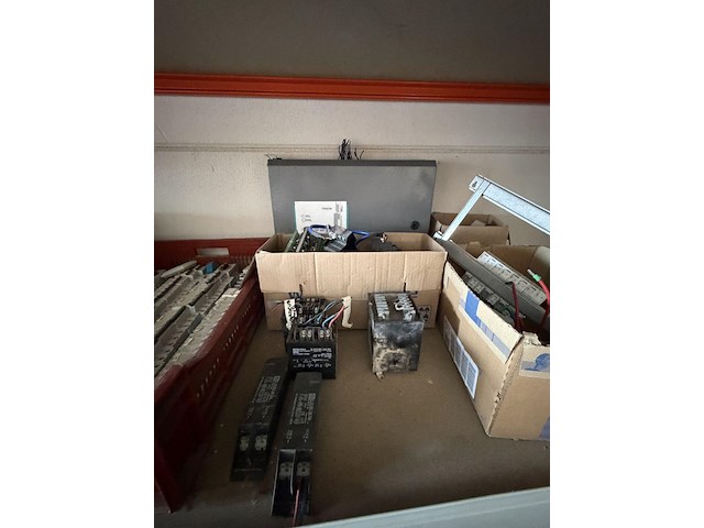 Lot zekering en automaten - afbeelding 3 van  5