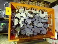 Lot zekeringen abb - afbeelding 1 van  1