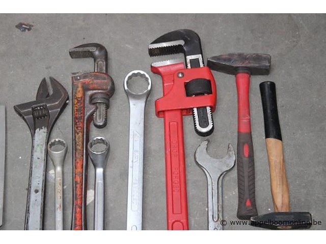 Lot zwaar gereedschap - afbeelding 2 van  2
