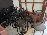 Lot zwarte stoelen - afbeelding 2 van  3