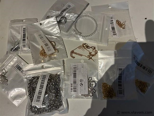 Lotje - afbeelding 1 van  1