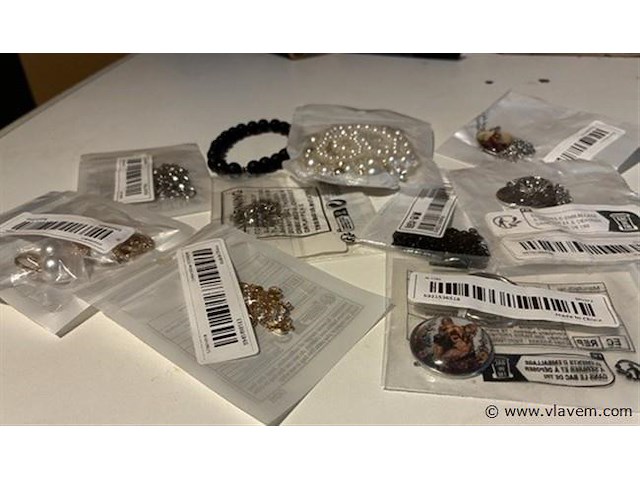 Lotje - afbeelding 1 van  1