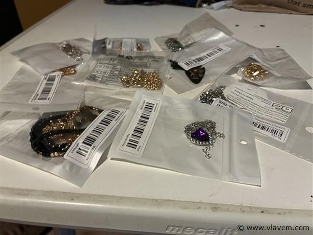 Lotje - afbeelding 1 van  1