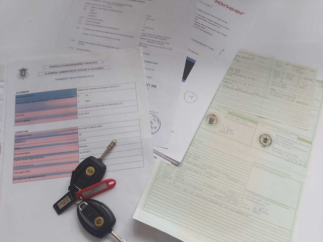 Lotus - 2011 - evora - sportwagen - personenauto - afbeelding 22 van  38