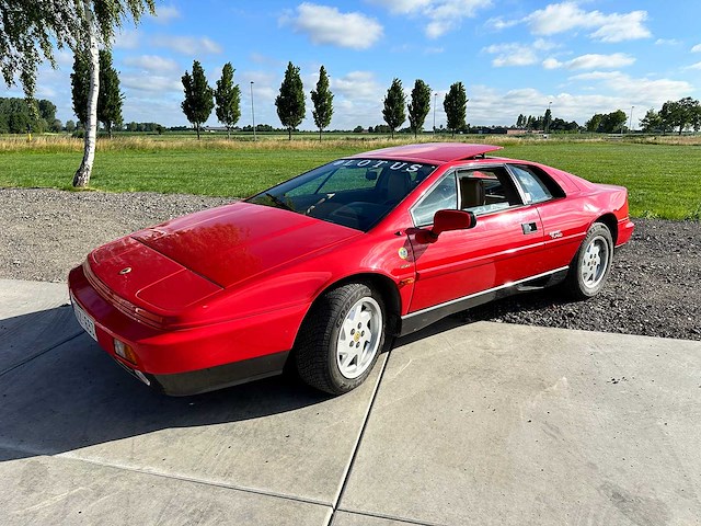 Lotus - coupé - esprit 2.2 turbo - oldtimer - afbeelding 7 van  46