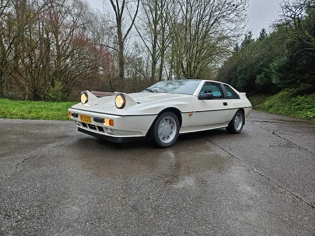 Lotus excel classic car - afbeelding 12 van  46