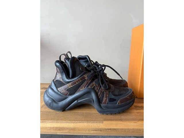 Louis vuitton sneakers - afbeelding 2 van  7