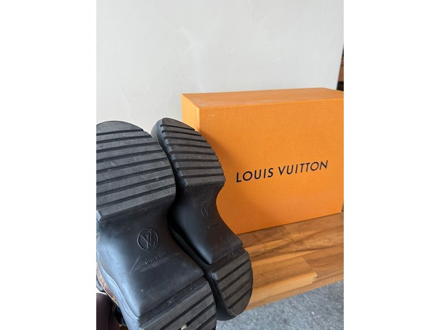 Louis vuitton sneakers - afbeelding 6 van  7