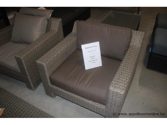 Lounge - 4x kussenset voor fauteuil azur uitvoering sunbrella (sbr)- 3127-3127 uni mink brown | 2x lc adelaide hr5mm antique grey | tweezit adelaide hr5mm antique grey | salontafel incl.glas 160x70cm adelaide hr5mm antique grey - afbeelding 3 van  5