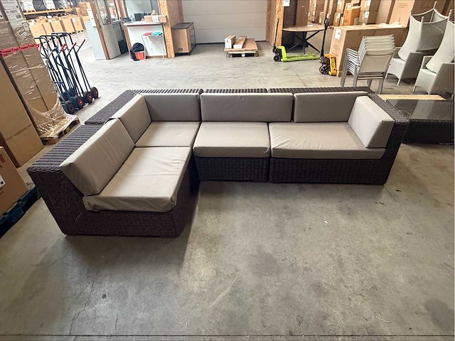 Lounge in riet(reeds gebruikt dus gebruikssporen!!) - afbeelding 2 van  2