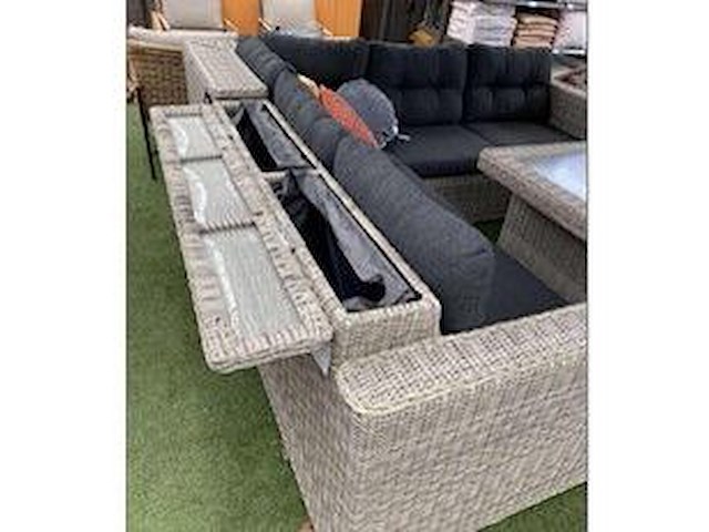 Loungeset 11-delig lichtgrijs rond wicker / donkergrijze kussens met opbergvak - afbeelding 2 van  3
