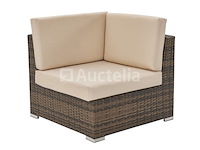 Loungeset met 2 hoekbanken - bruin wicker + zandkleurige kussens - inclusief parasol - afbeelding 5 van  10