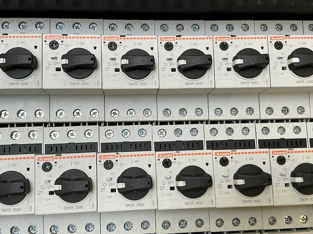 Lovato sm1r 0040 motorbeveiligingsschakelaars (47x) - afbeelding 3 van  7