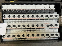 Lovato sm1r 0040 motorbeveiligingsschakelaars (47x) - afbeelding 1 van  9