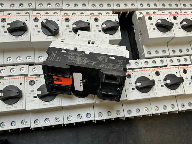 Lovato sm1r 0160 motorbeveiligingsschakelaars (37x) - afbeelding 7 van  7