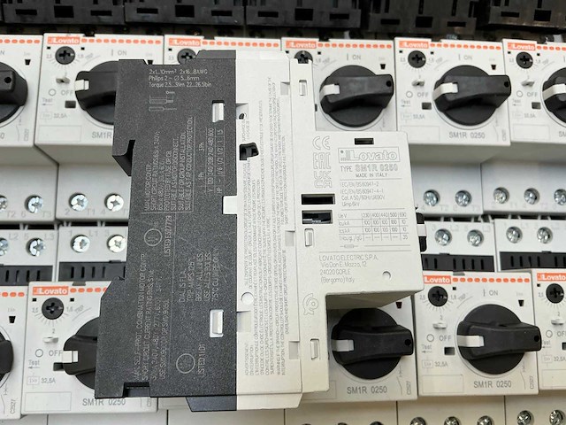 Lovato sm1r 0250 motorbeveiligingsschakelaars (50x) - afbeelding 5 van  7