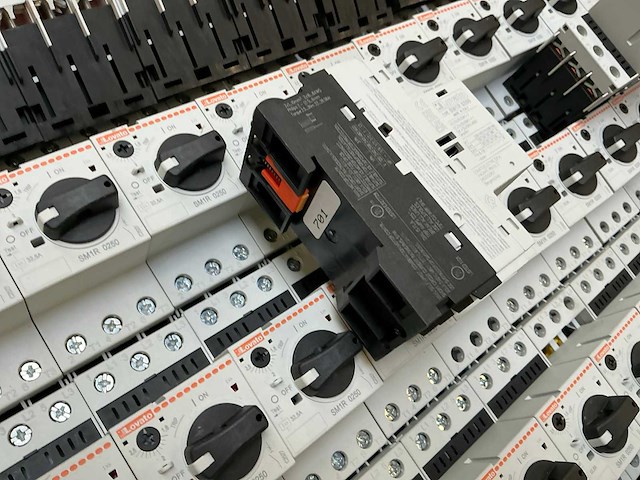 Lovato sm1r 0250 motorbeveiligingsschakelaars (50x) - afbeelding 6 van  7