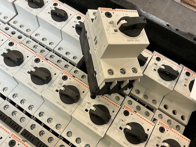 Lovato sm1r 0650 motorbeveiligingsschakelaars (40x) - afbeelding 4 van  6