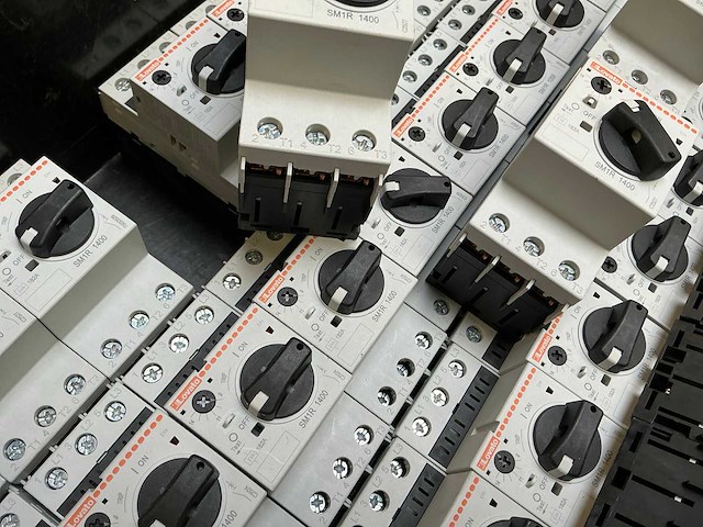 Lovato sm1r 1400 motorbeveiligingsschakelaars (50x) - afbeelding 4 van  6