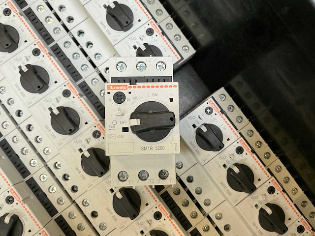Lovato sm1r 3200 motorbeveiligingsschakelaars (47x) - afbeelding 4 van  6