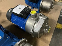 Lowara ca200/33/b-v rvs centrifugaalpomp - afbeelding 1 van  4