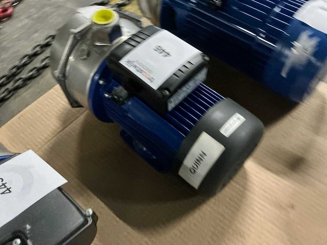 Lowara ca200/33/b-v rvs centrifugaalpomp - afbeelding 3 van  4