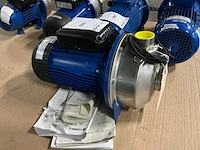Lowara cea370/2/d-v rvs rvs centrifugaalpomp - afbeelding 1 van  3