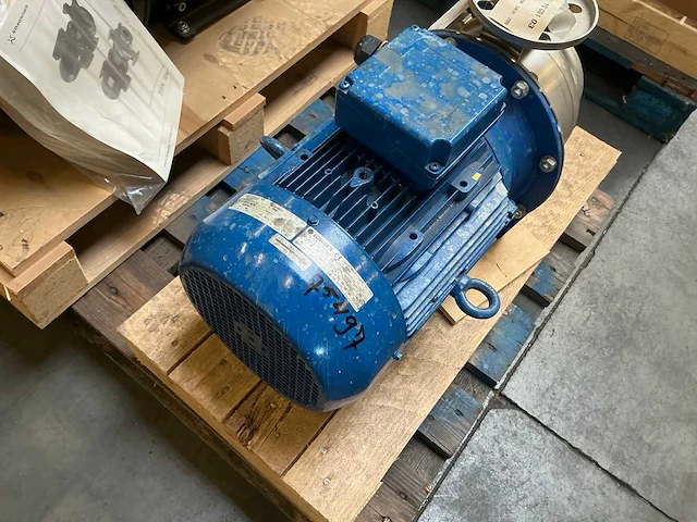 Lowara she 40-200/75/p rvs centrifugaalpomp - afbeelding 3 van  8