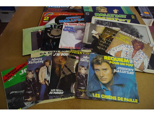 Lp's en singles j. hallyday - afbeelding 2 van  2