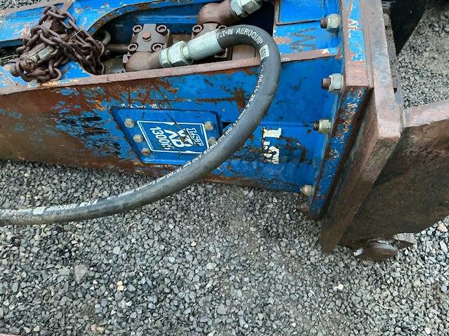Lst xb 1300 is hydraulische breekhamer overige aannemersmateriaal - afbeelding 2 van  11