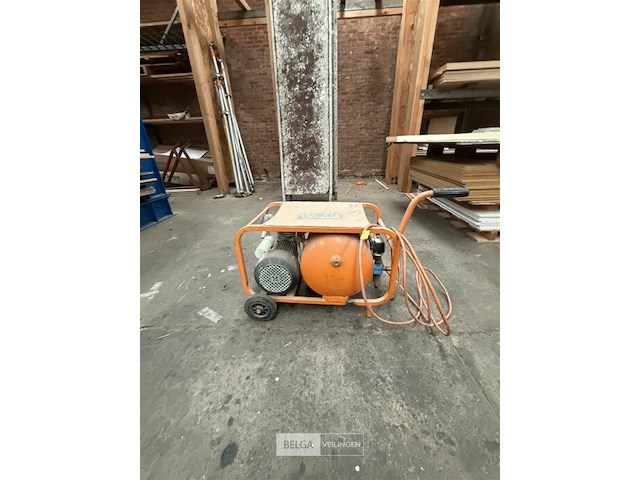 Lucht compressor kaeser - afbeelding 1 van  13