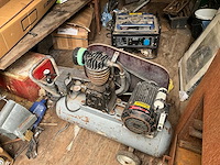 Luchtcompressor en generator - afbeelding 1 van  5