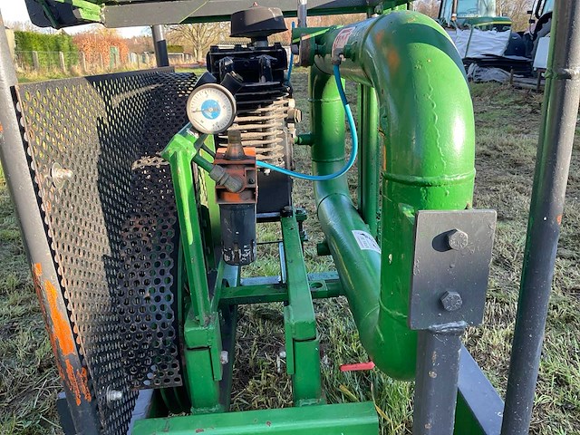 Luchtcompressor op aftakas - afbeelding 3 van  13