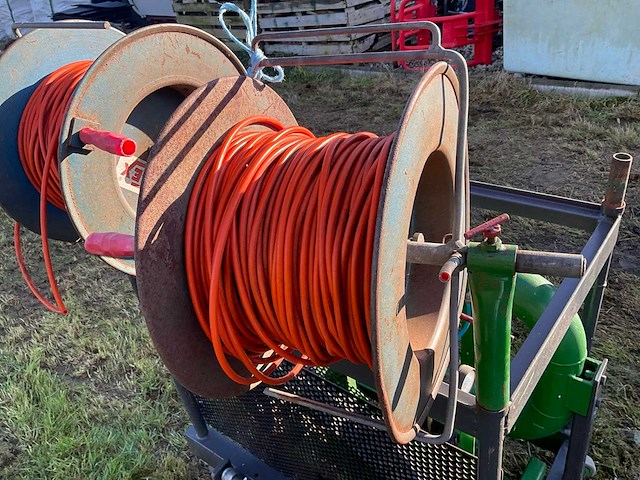 Luchtcompressor op aftakas - afbeelding 4 van  13