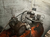 Luchtcompressor - afbeelding 2 van  4