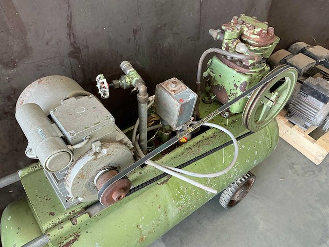 Luchtcompressor - afbeelding 3 van  3