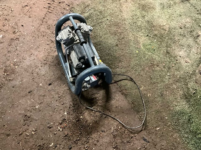 Luchtcompressor - afbeelding 2 van  5