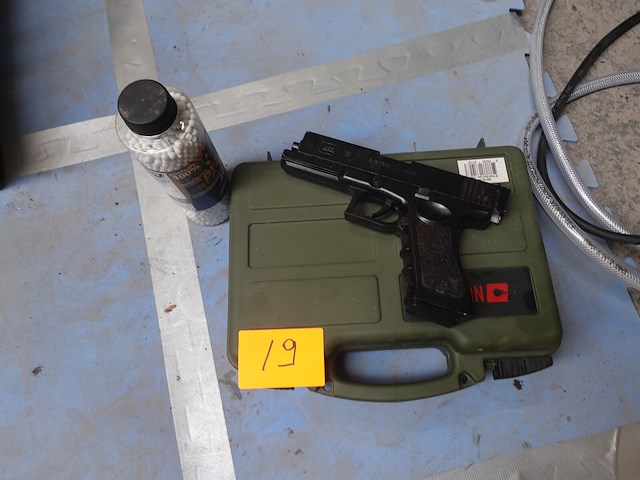 Luchtdruk pistool - afbeelding 1 van  3