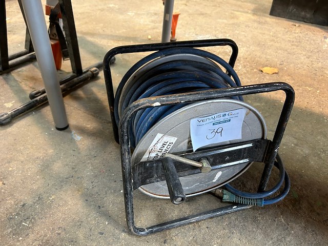 Luchtdrukslang op haspel - afbeelding 1 van  4