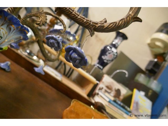 Luchter in porselein en koper - afbeelding 2 van  2