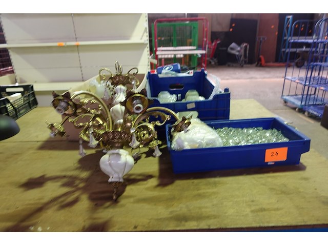 Luchter met accessoires - afbeelding 1 van  5