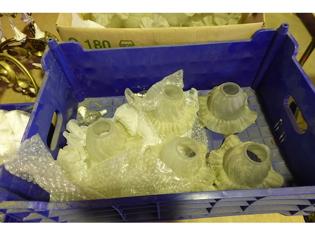 Luchter met accessoires - afbeelding 4 van  5