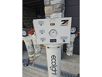 Luchtloos - afbeelding 2 van  9